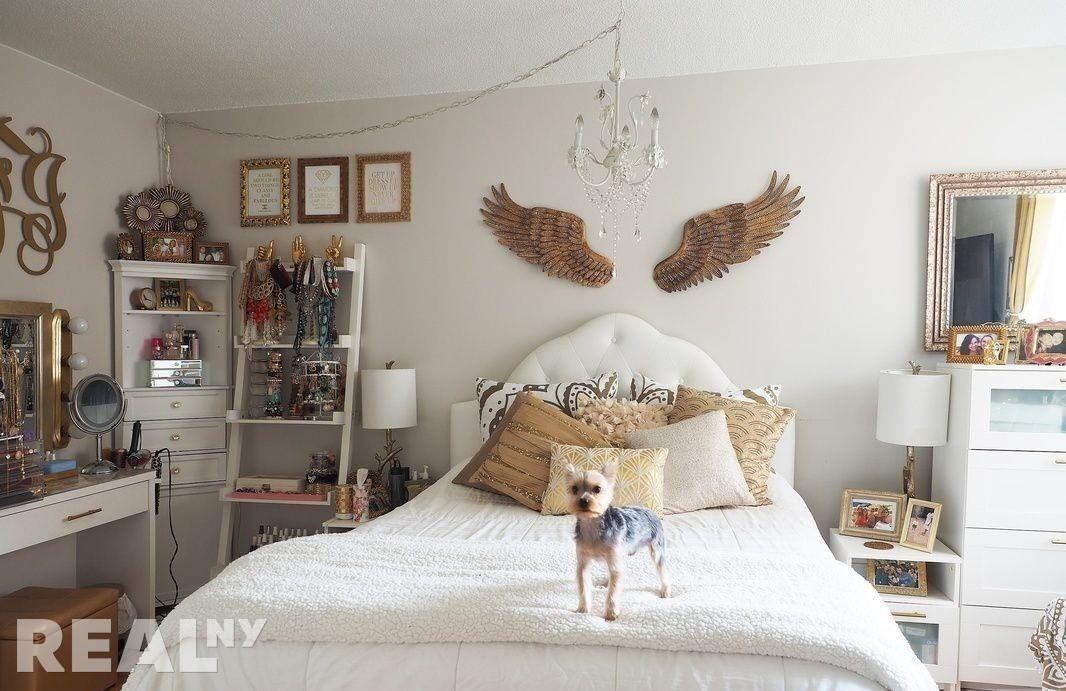 E 31st St #W6A - Photo 2 of 6