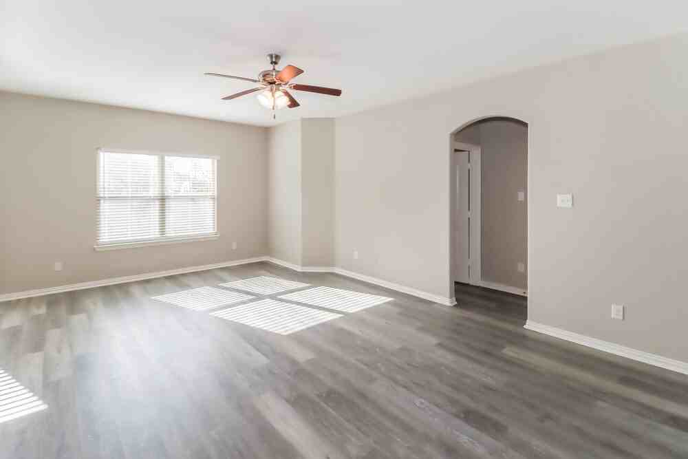 9105 Saint Barts Rd - Photo 3 of 16