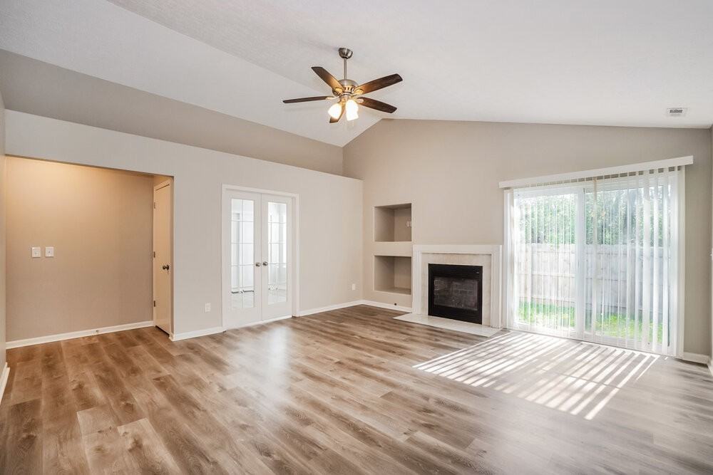 4934 Allwood Dr - Photo 4 of 16