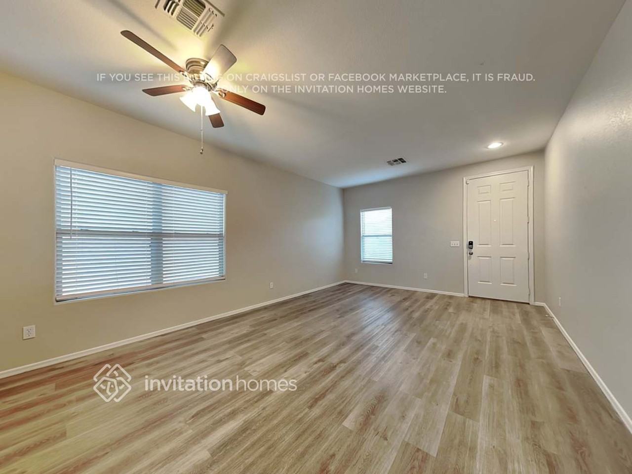 936 E Corrall St - Photo 4 of 20