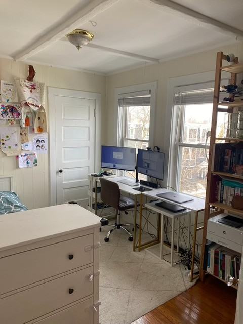 Hanson Street #3 - Photo 5 of 6