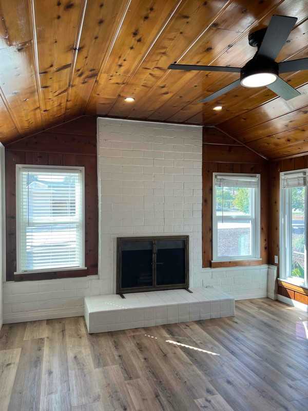 11457 Manzanita Rd - Photo 3 of 20