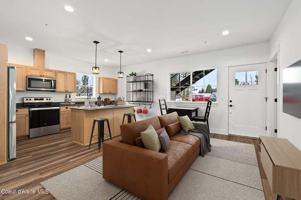 featured image of 50 Carnelian Ave #104