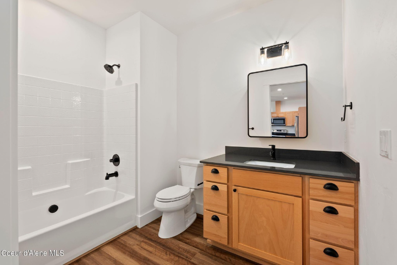 50 Carnelian Ave #104 - Photo 4 of 8