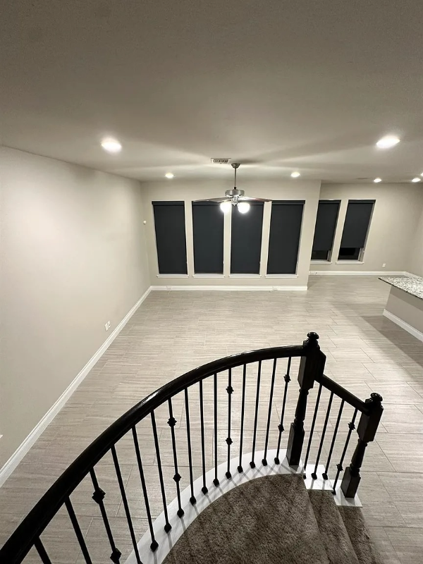 9415 Scanlan Heights Ln - Photo 7 of 24