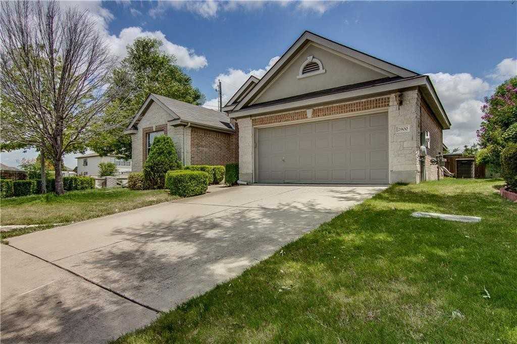 2900 Flower Hill Dr - Photo 2 of 25