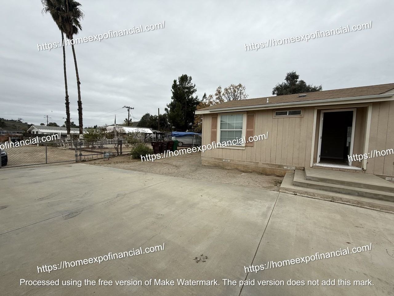 26590 Franklin Ave - Photo 4 of 44