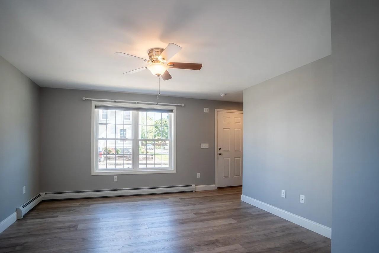 56 Storer St #101 - Photo 3 of 16