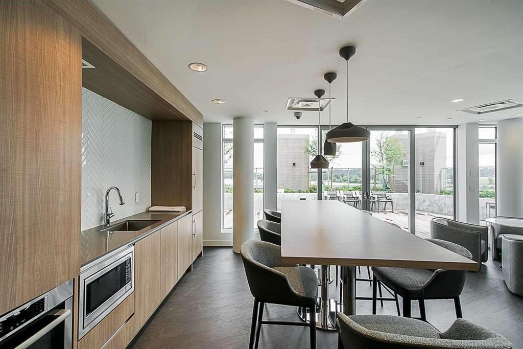 908 Quayside Drive #1102 - Photo 4 of 15