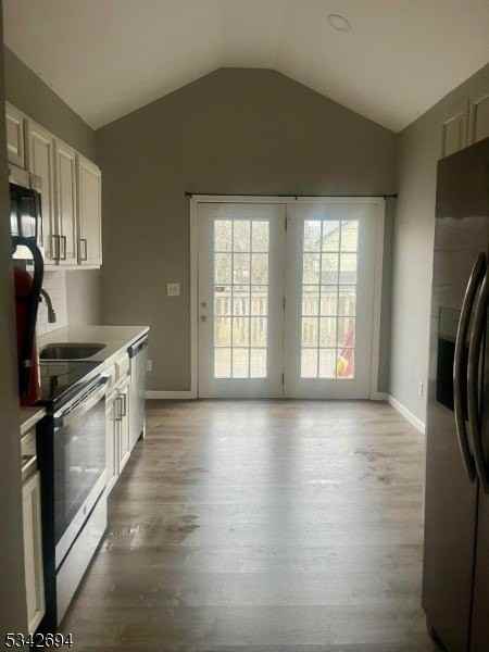 215 William St - Photo 6 of 13