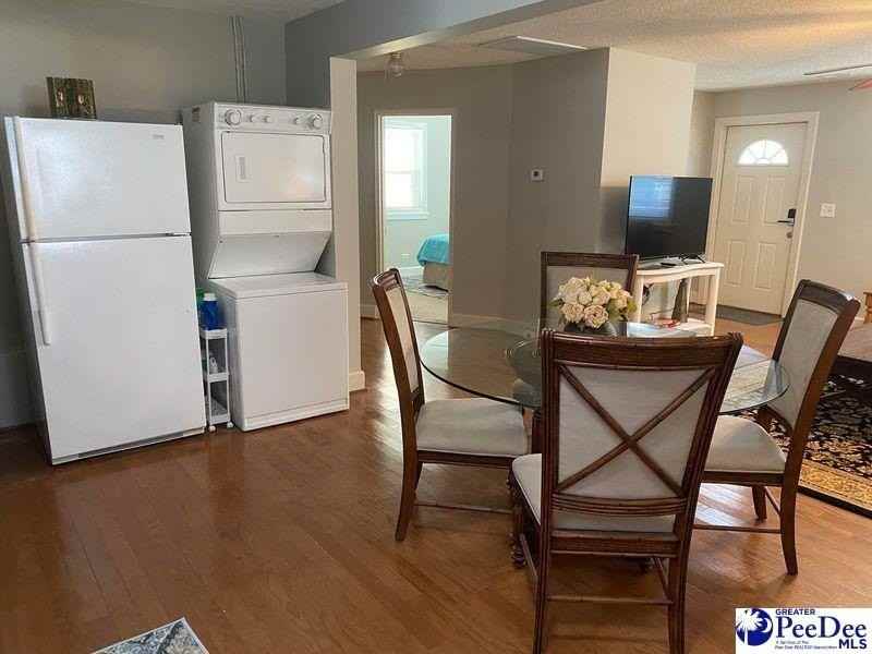 1115 Heatherwood Cir - Photo 7 of 11