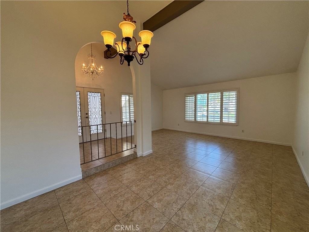 1567 Brookside Avenue - Photo 7 of 31