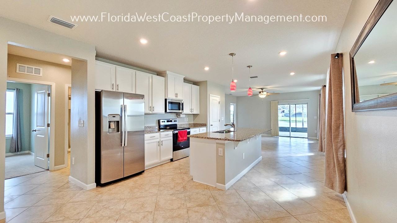 8528 Rain Lily Xing - Photo 6 of 44