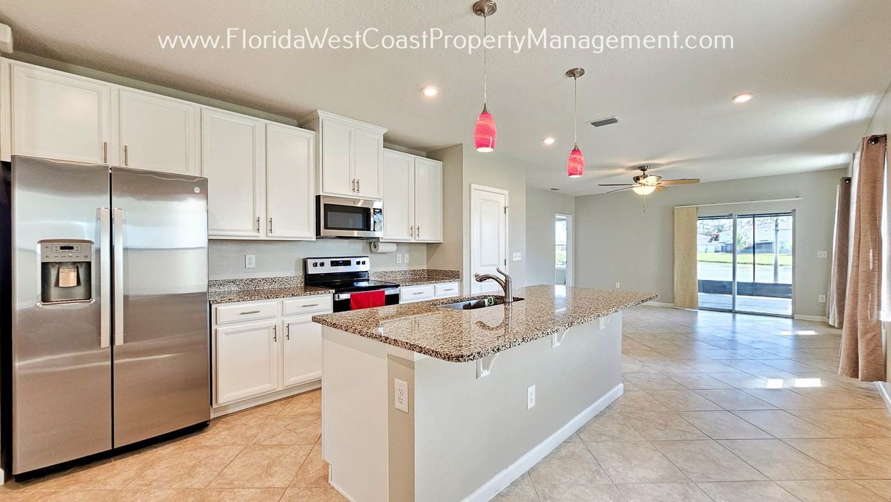 8528 Rain Lily Xing - Photo 4 of 44