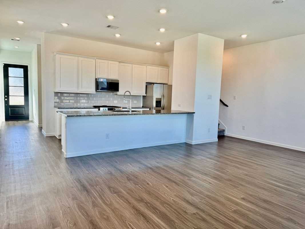 5723 Foggy Vine Ct - Photo 3 of 3