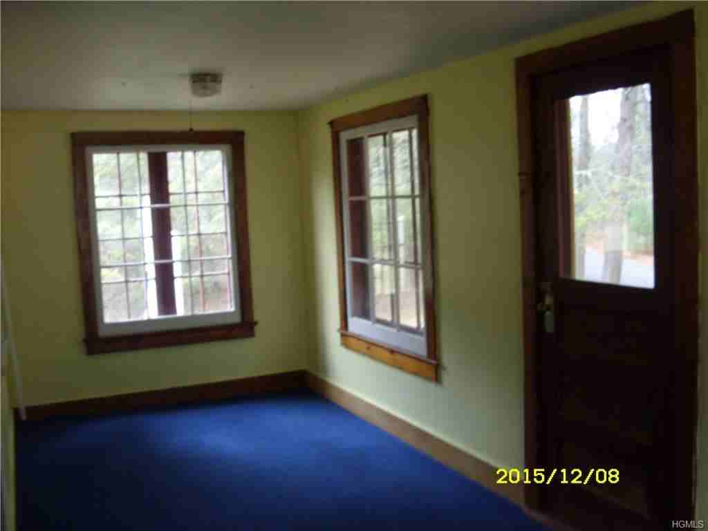 34 Whitehead Rd - Photo 3 of 10