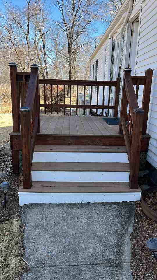 250 Summer St - Photo 4 of 14