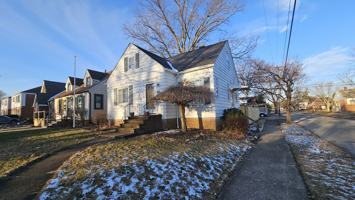 featured image of 4104 W 157th St #NA