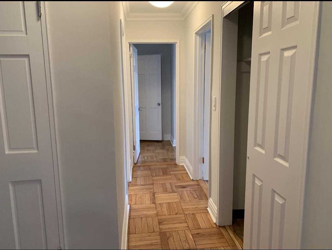 E 65th St #15D - Photo 3 of 11