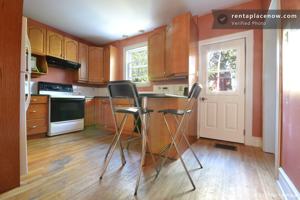 featured image of 351 Chapel Street