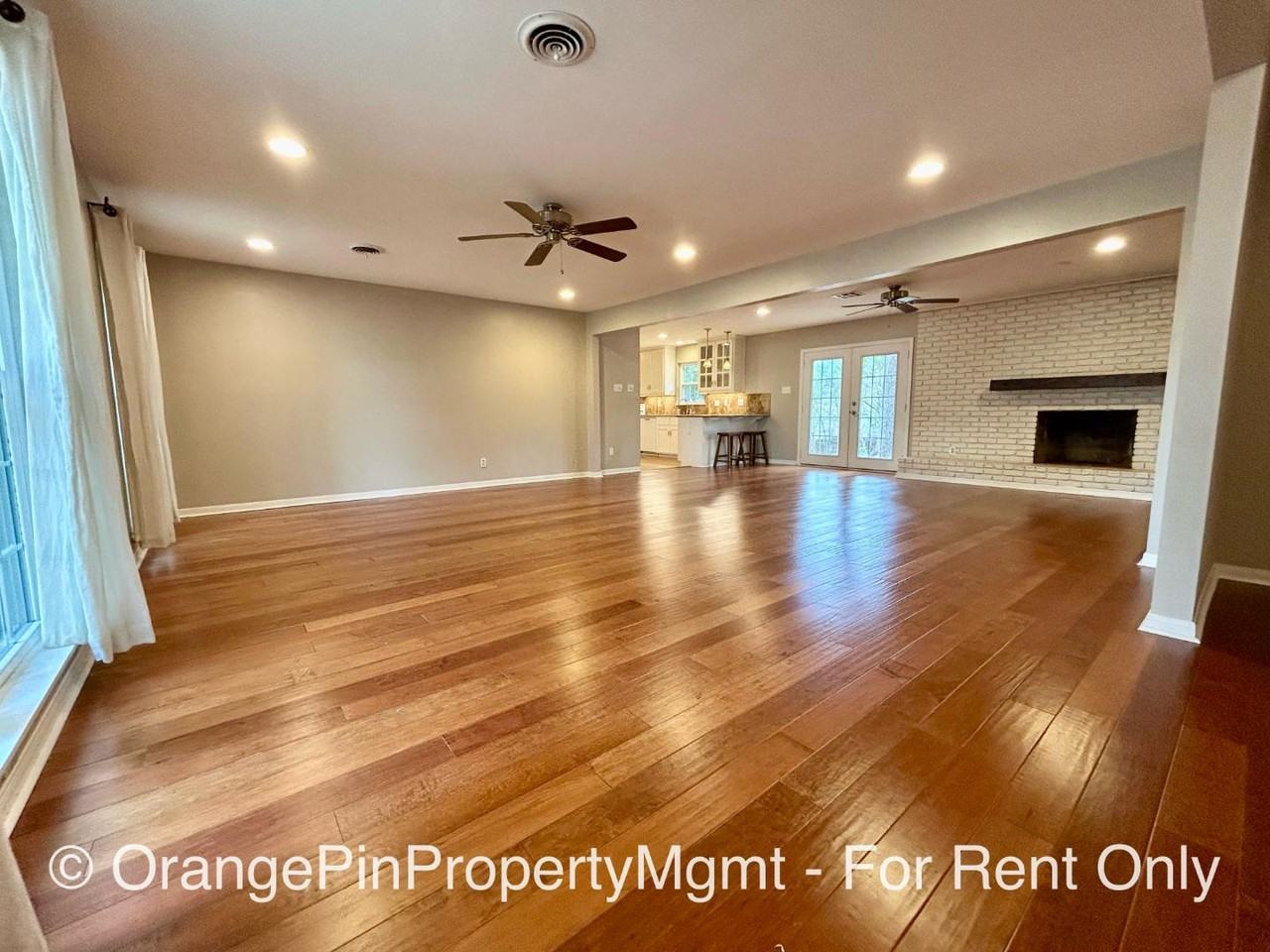 5600 Shadywood Dr - Photo 3 of 14