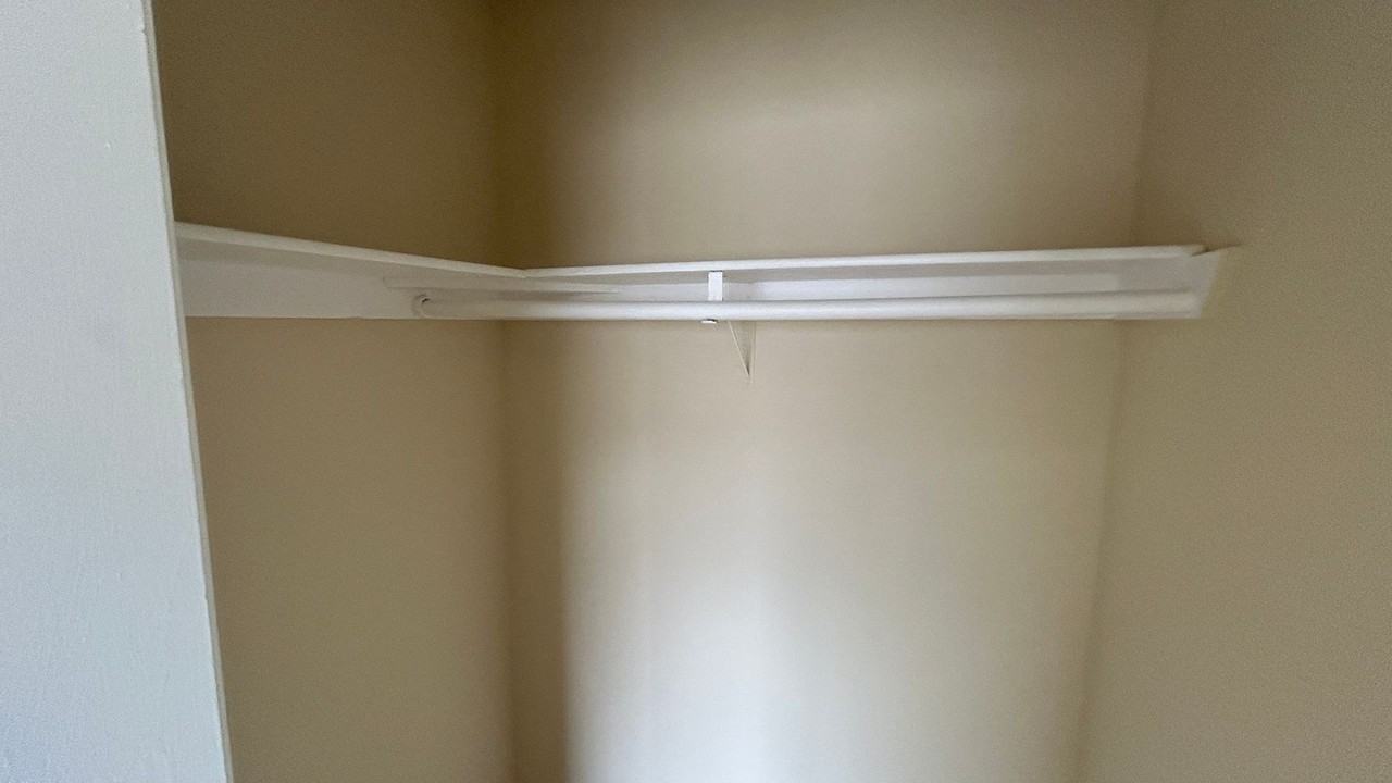 685 Woodcrest Dr #A - Photo 5 of 11