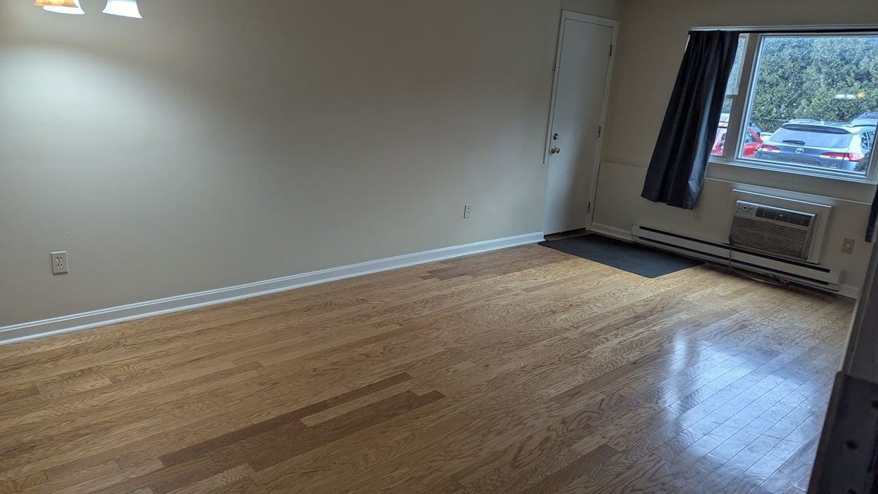 16B Mayberry Dr #2 - Photo 3 of 15
