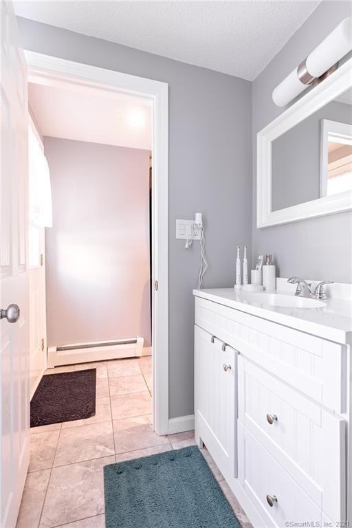 173 Beach Street New Britain #1 - Photo 4 of 18