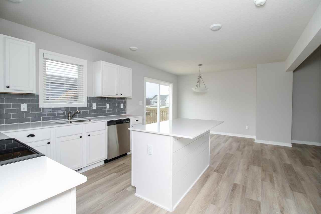 2629 21st St Sw - Photo 2 of 20