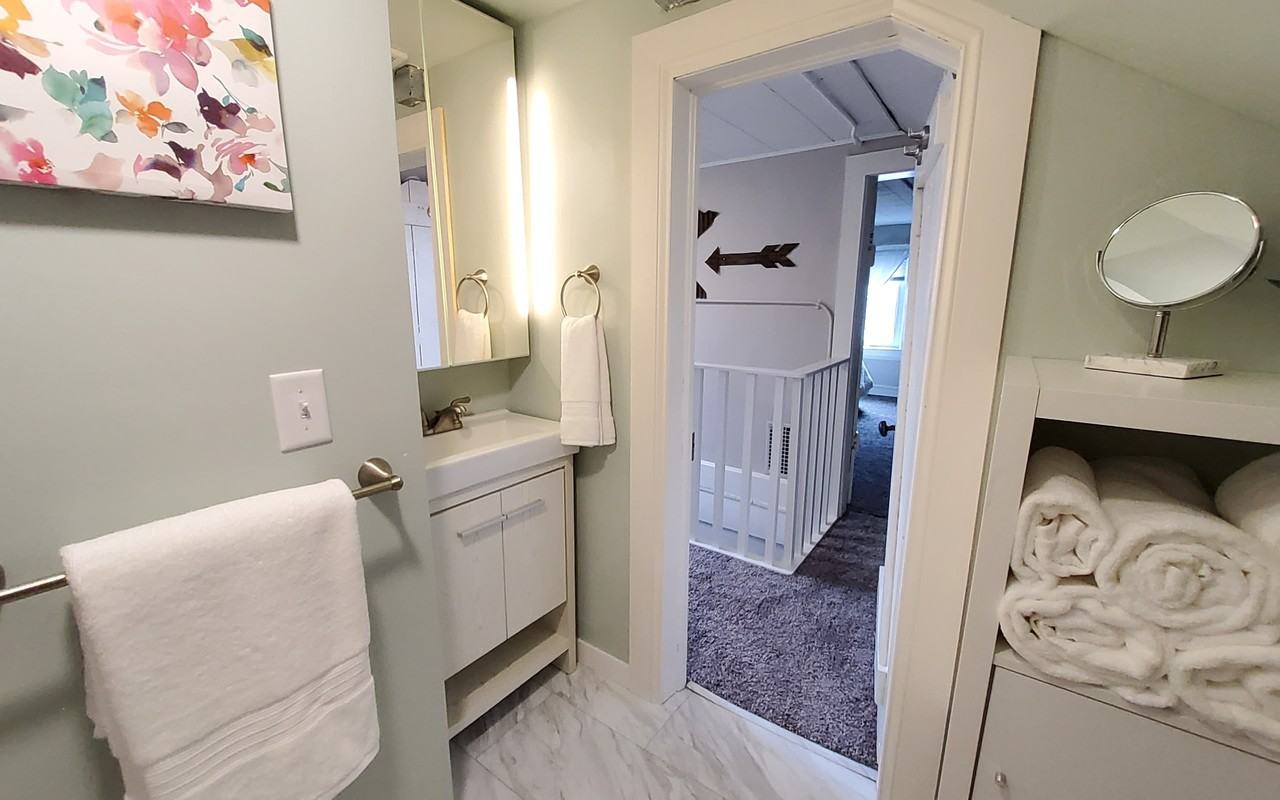 226 N State St #3 - Photo 3 of 16