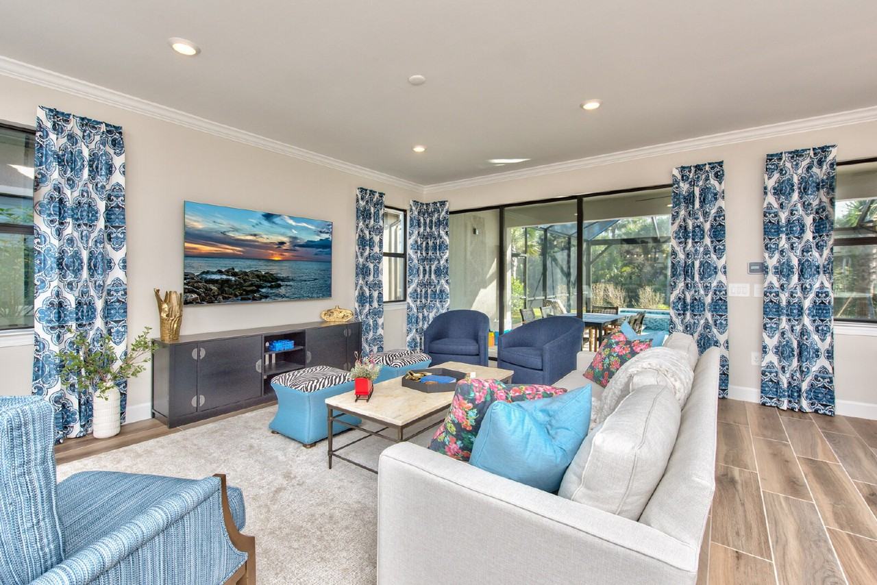 9760 Willet Ct - Photo 3 of 46