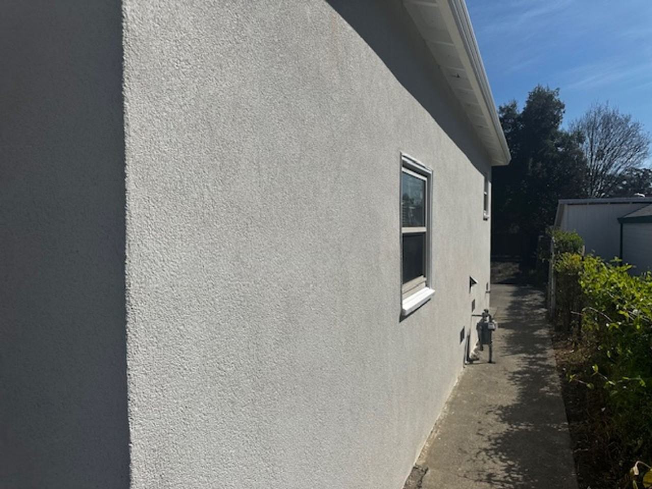 1248 Sunset Ave - Photo 3 of 34