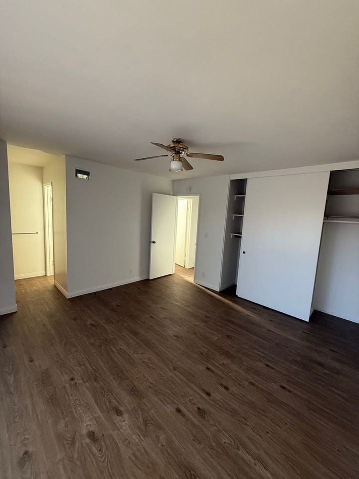 12433 Robison Blvd - Photo 2 of 16