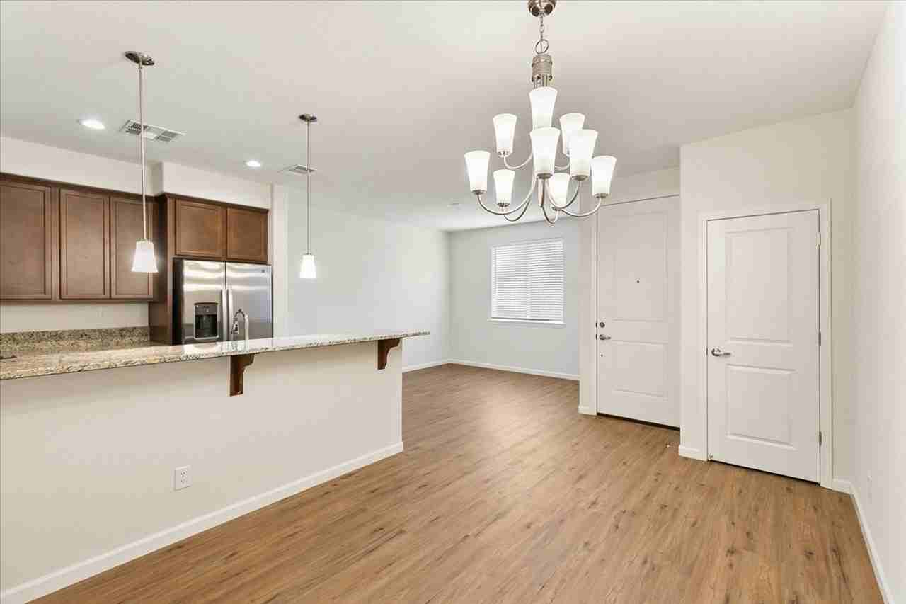 2200 Water Canyon Dr - Photo 7 of 30