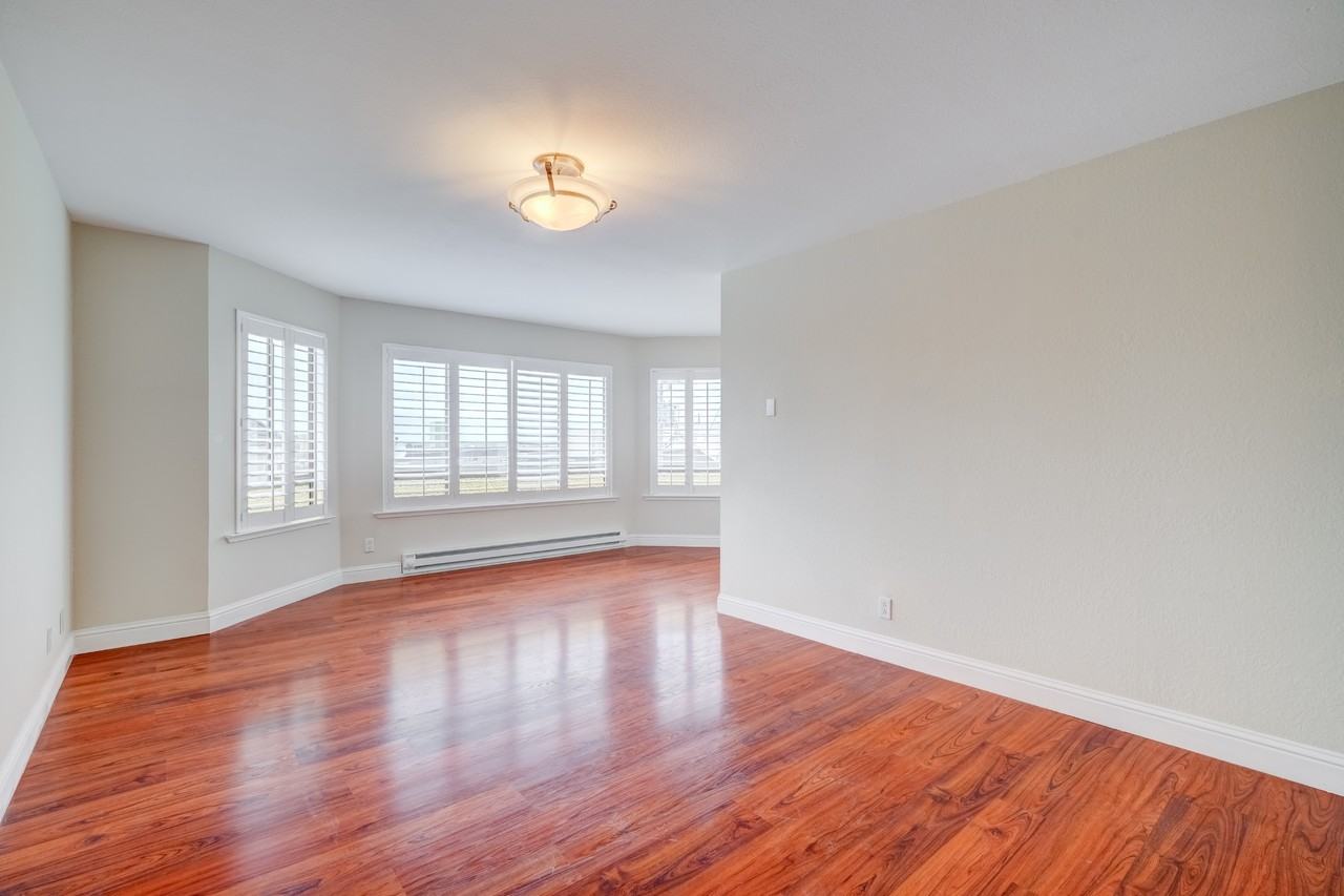 2550 Sloat Boulevard - Photo 2 of 14