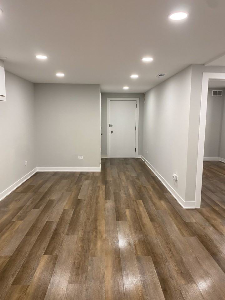 1932 North Keeler Avenue - Photo 2 of 24