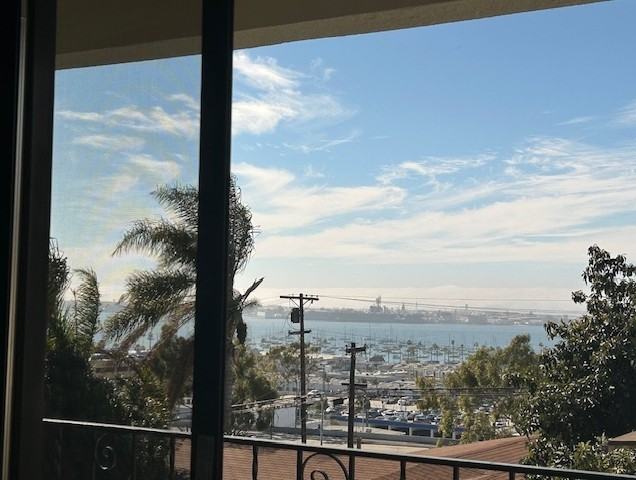 811 West Nutmeg Street - Photo 6 of 33