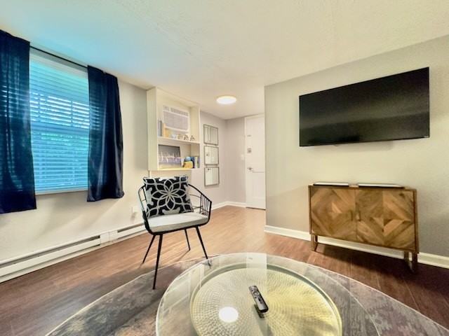 2035 Altamont Court - Photo 2 of 20