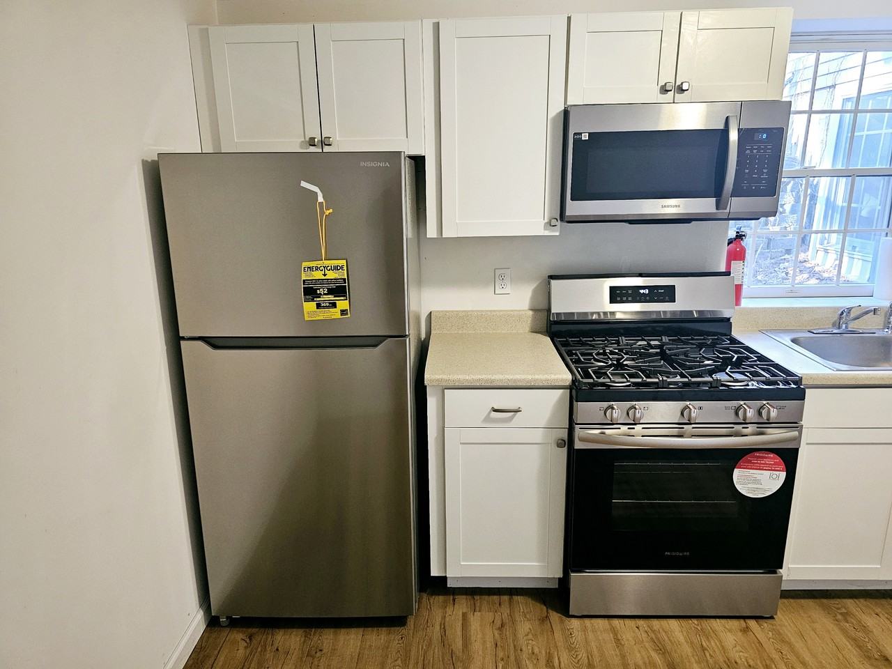 176 Beaver Dam Rd - Photo 2 of 50