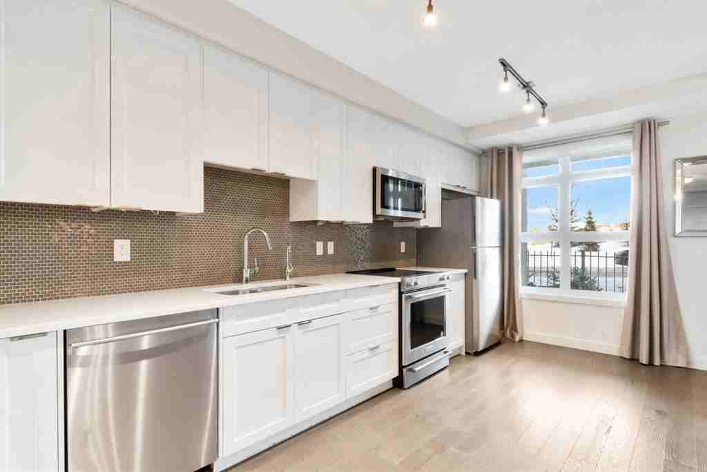 25 Auburn Meadows Avenue SE - Photo 3 of 10