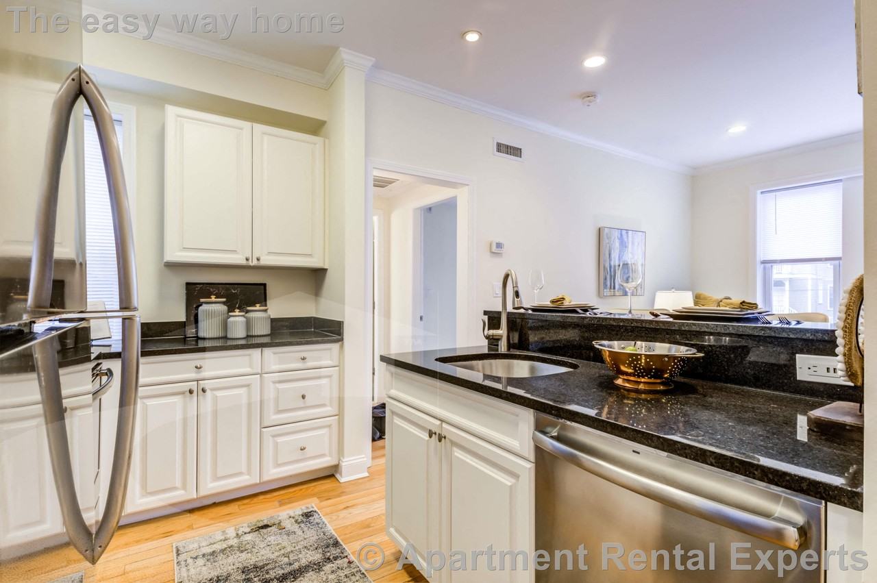 3 Chauncy St #17 - Photo 3 of 4