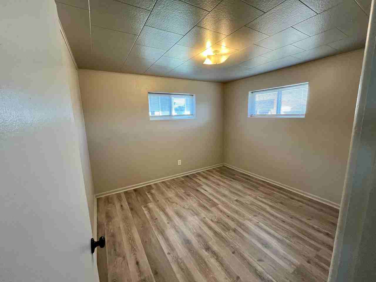 109 S 3rd St - Photo 7 of 12
