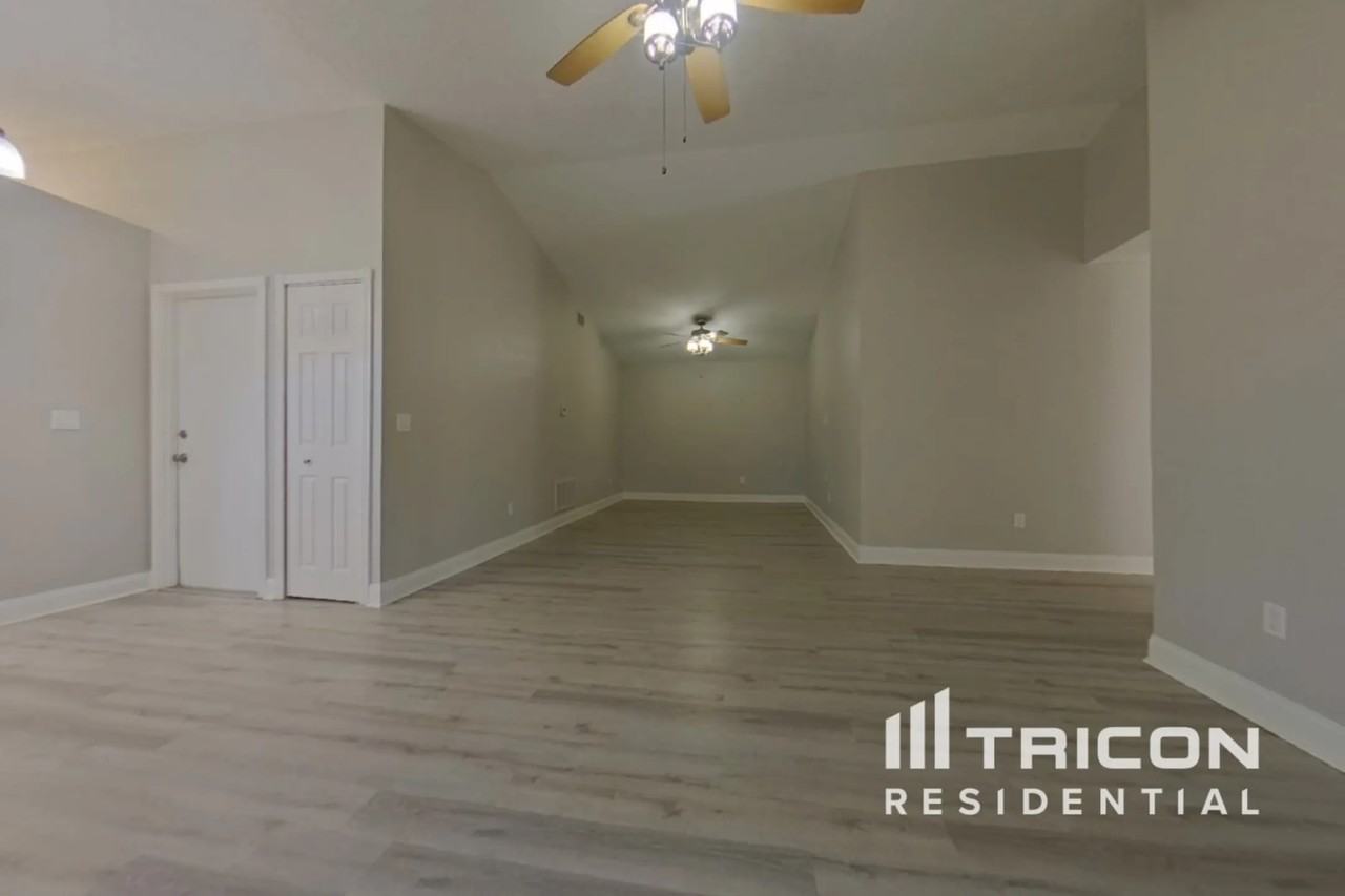 135 135 Meadow Boulevard Sanford FL - Photo 3 of 16