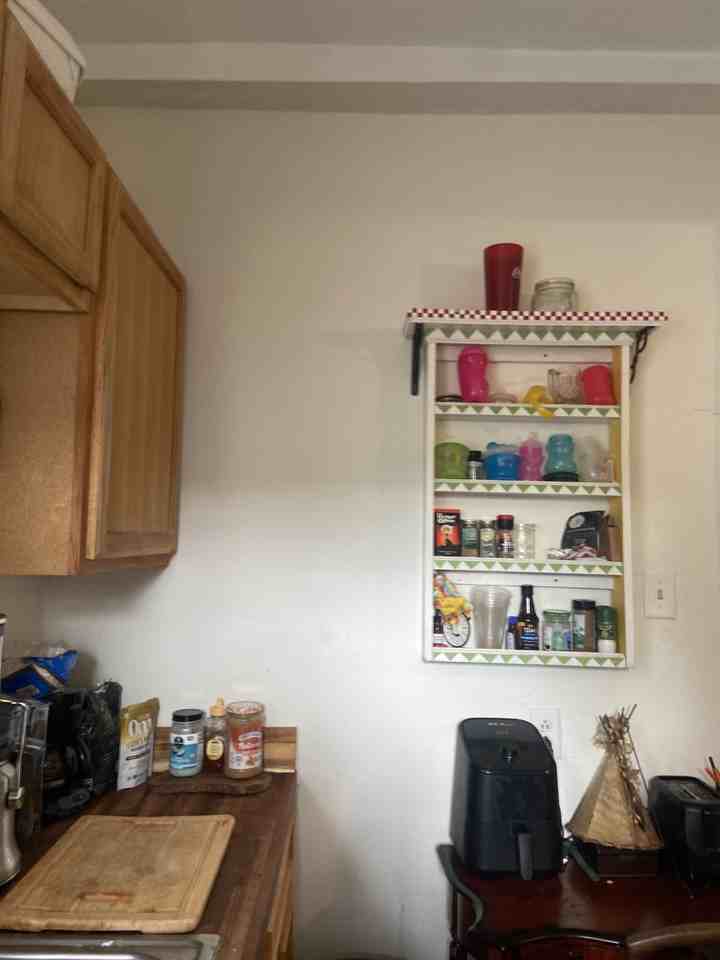 2504 Esplanade Ave - Photo 6 of 11