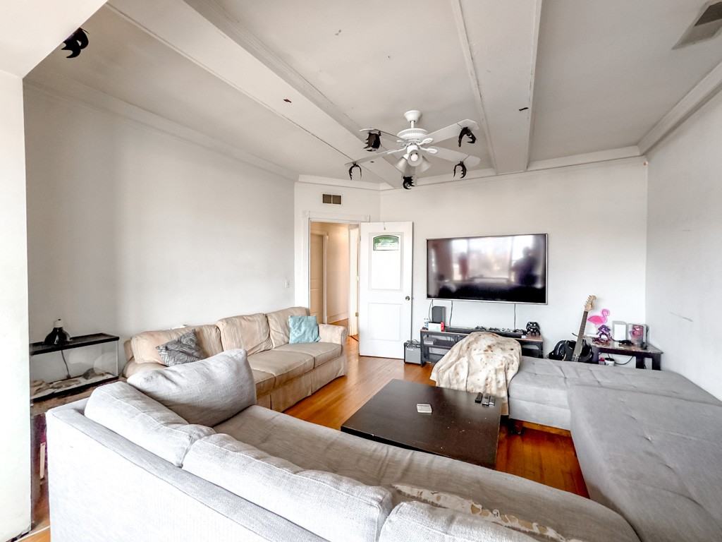 6719 N Sheridan Rd #3N - Photo 7 of 21