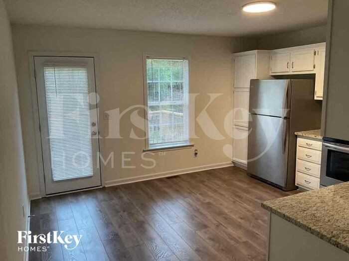 3707 Osprey Ct Se - Photo 3 of 20