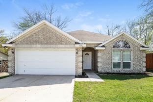 8137 Albert St - Photo 1 of 1