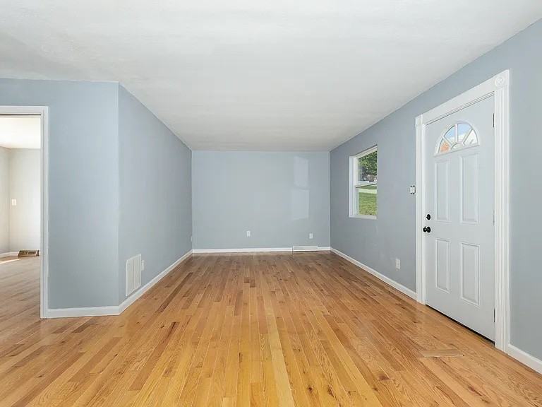 36 Arlington Place - Photo 3 of 22