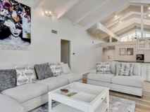 610 W Northgate Dr - Photo 1 of 1