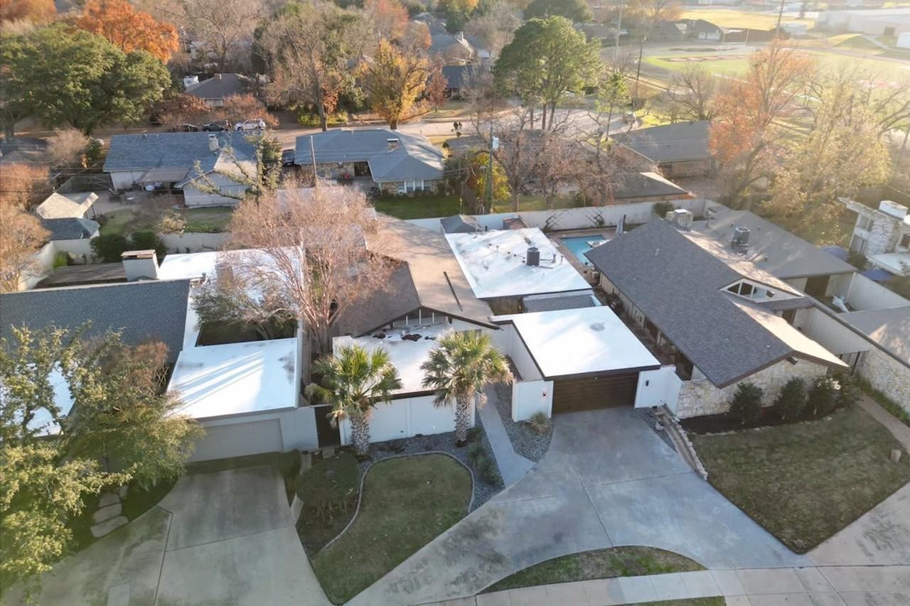 610 W Northgate Dr #1056405P - Photo 4 of 50